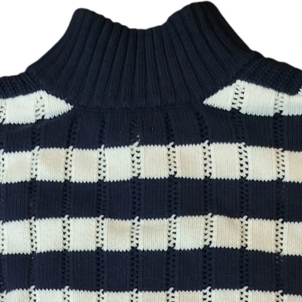 NWOT A New Day Womens 1X Plus Navy White Stripe Mock Quarter Zip Knit Sweater‎
